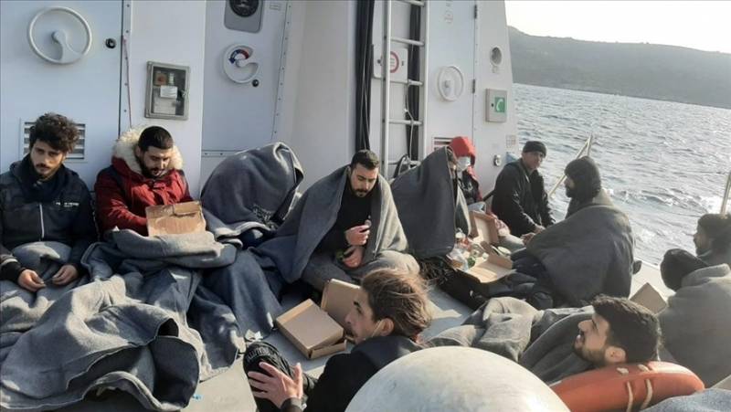 Turkey rescues 12 asylum seekers in Mediterranean
