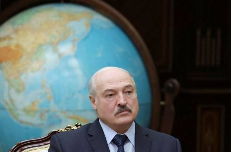Thousands of anti-Lukashenko protesters march in Belarus, hundreds detained