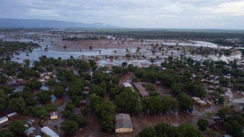 Malawi's president appeals for aid after devastating floods