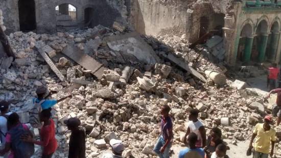 304 people killed after magnitude 7.2 earthquake hits Haiti