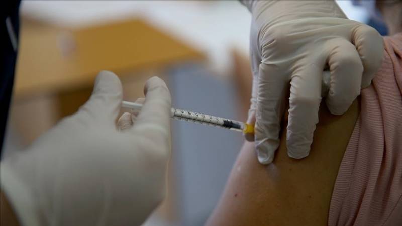 Turkish religious body: Vaccine jab does not break fast