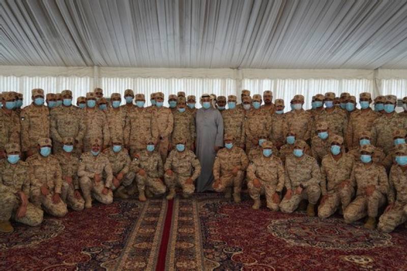 Kuwaiti Defense Minister Commends Army Personnel Over National Security