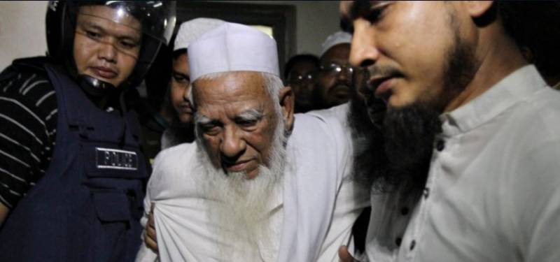 Bangladesh's prominent Muslim cleric Ahmad Shafi dies