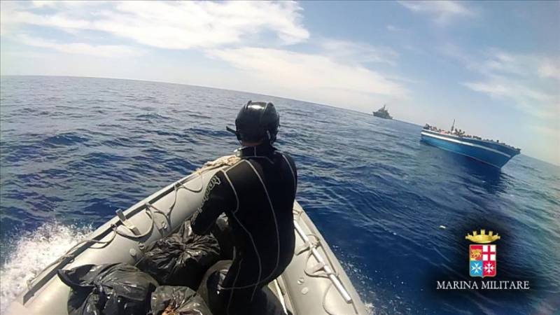 Italian coast guard rescues nearly 300 migrants in Mediterranean Sea