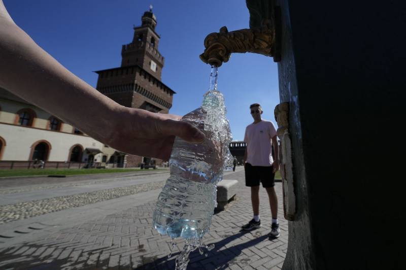 Milan to shut off fountains as Italy faces worst drought in decades
