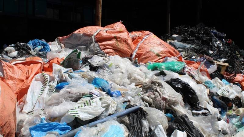 Drive to rid world of plastic bags in spotlight