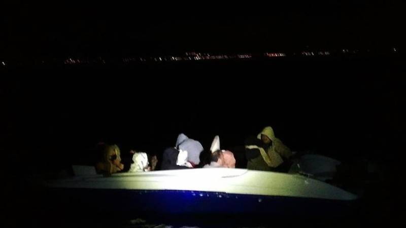 10 foreign nationals entering illegally to Turkey also held in Kocaeli, Kilis provinces