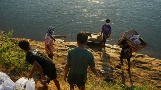 Experts call for &#039;humanitarian corridor&#039; to protect civilians in Myanmar