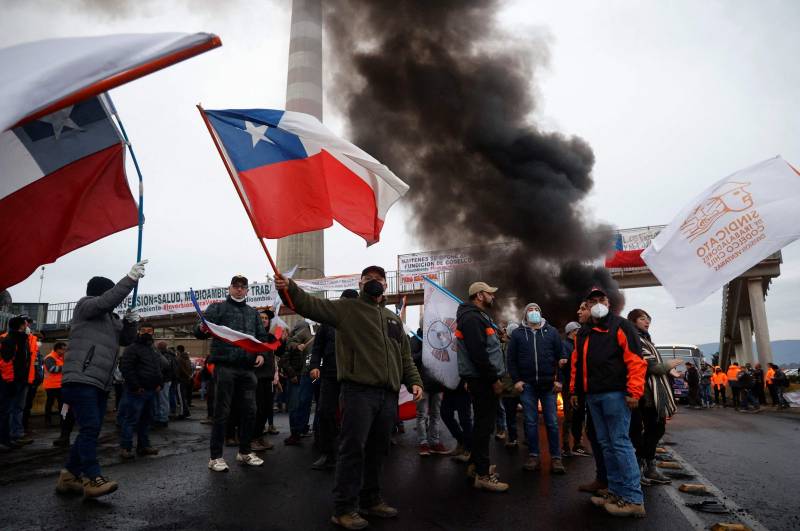 Workers strike at world's largest copper producer, Chile's Codelco