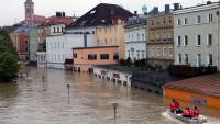 Germany&#039;s Merkel tours &#039;frightening&#039; flood-stricken region