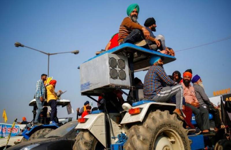 Indian government offers more concessions as farmers intensify protests
