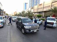 Kuwait: Woman motorist held for knocking down two policewomen