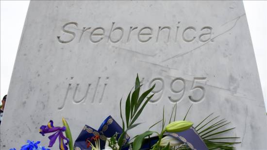 UK panel commemorates Srebrenica genocide