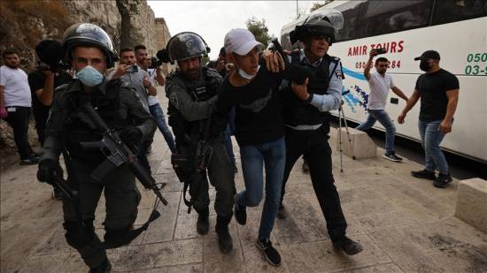 402 Palestinians detained by “Israel” in November: Rights groups