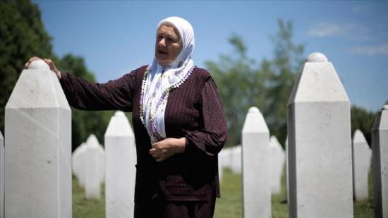 Srebrenica survivor: I&#039;d spit on Butcher of Bosnia