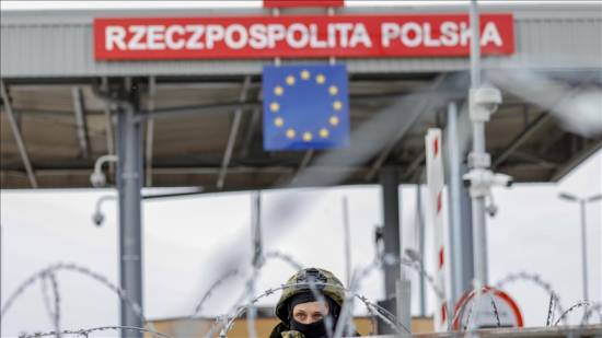 Visegrad Group pledges solidarity with Poland in migrant crisis