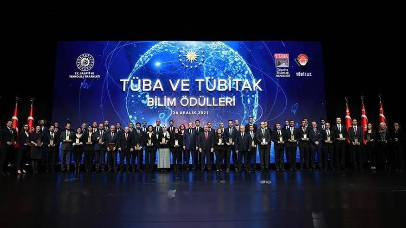 Turkish scientists awarded for their groundbreaking work