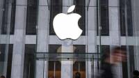 Apple becomes first company to reach $3T market cap