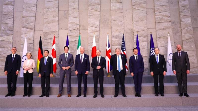 G7 warns Russia against using chemical, biological, nuclear arms