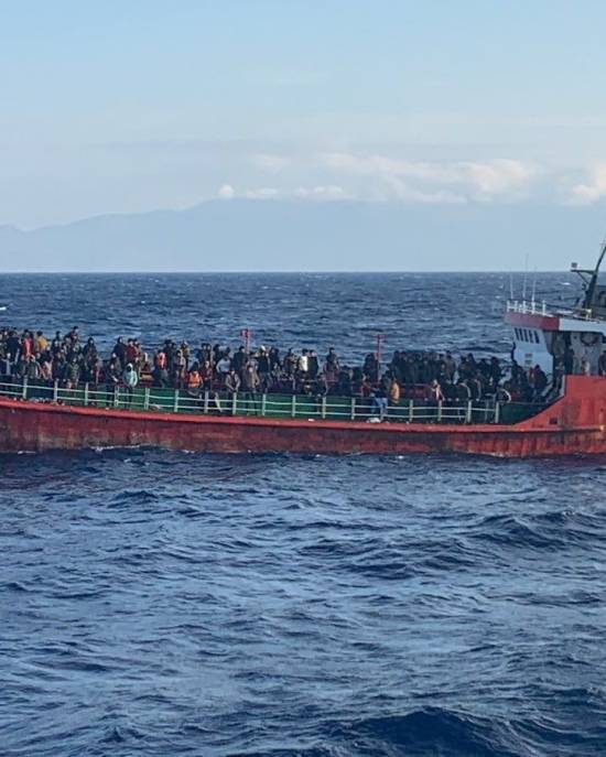 Greece rescues cargo ship with 400 migrants, asks Turkey to accept its return