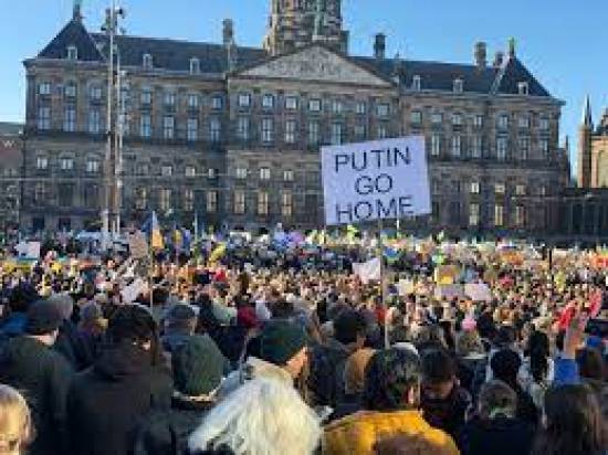 Demonstrations held in various countries in protest of Russian attacks on Ukraine