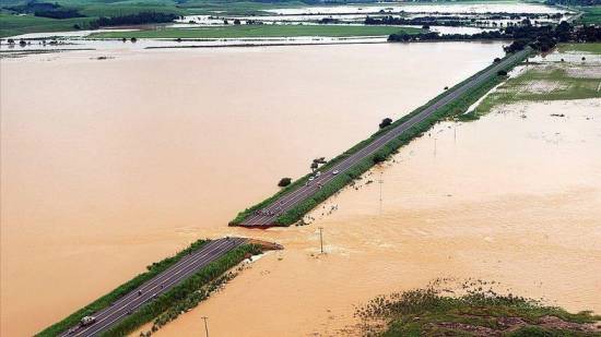 At least 20 dead in flash floods in Brazil