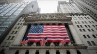 US stock market ends lower except Nasdaq