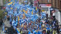 Thousands of Scots march for new independence vote