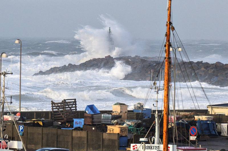 Storm Malik hits Europe, claims life of woman in Scotland