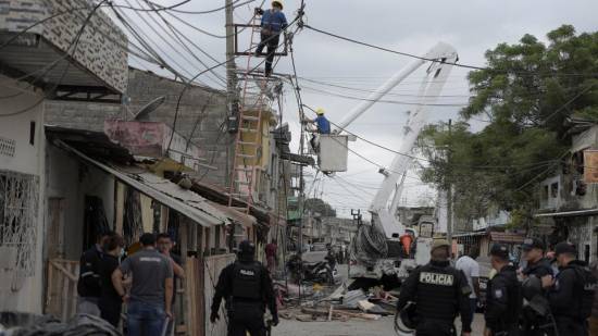 Five dead and 15 wounded after gunfire erupts in Ecuador’s port city
