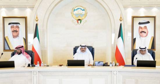 Cabinet session hails Kuwait Amir’s recent speech