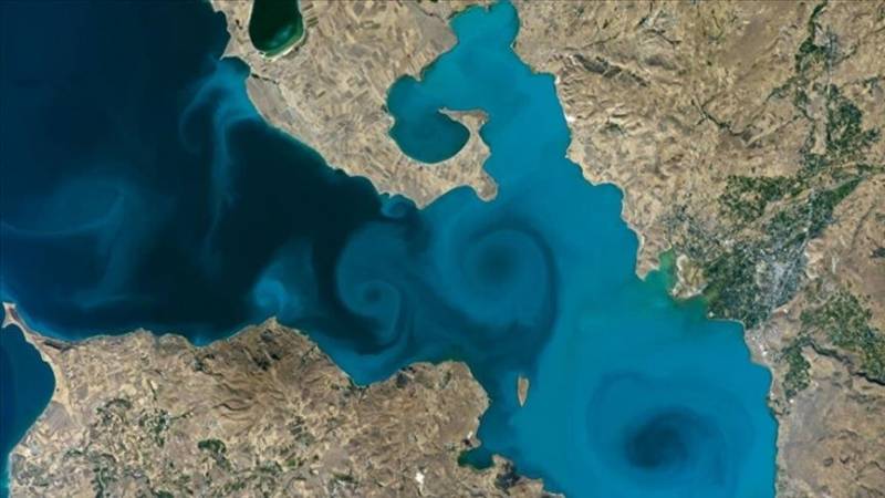 Turkey supports Lake Van photo at NASA contest