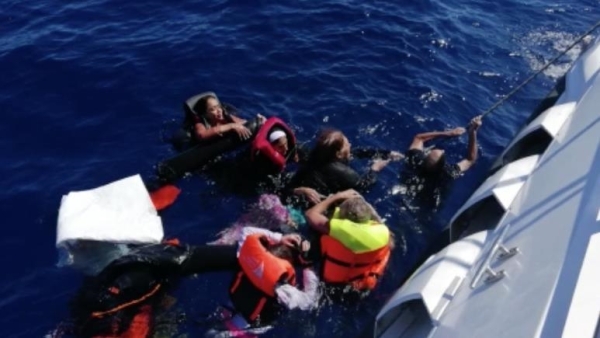 Türkiye rescues 45 irregular migrants pushed back by Greece