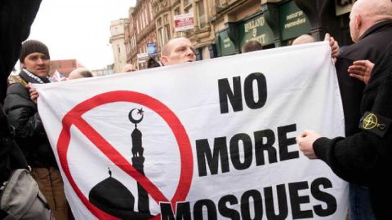 New Report Says Islamophobia Reaching Tipping Point in Europe