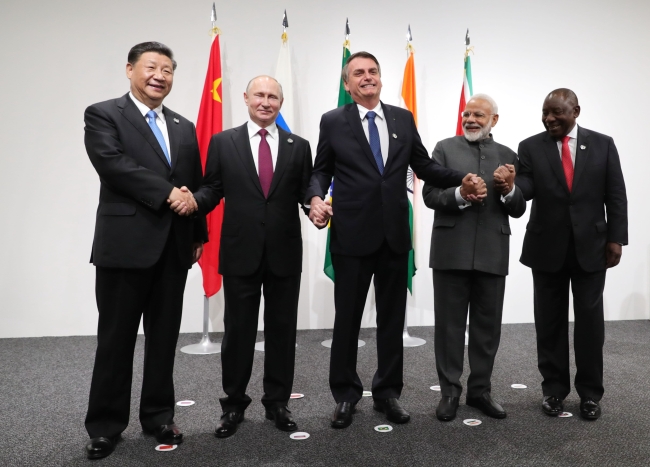 Could &quot;BRICS&quot; make the international system more fair ?