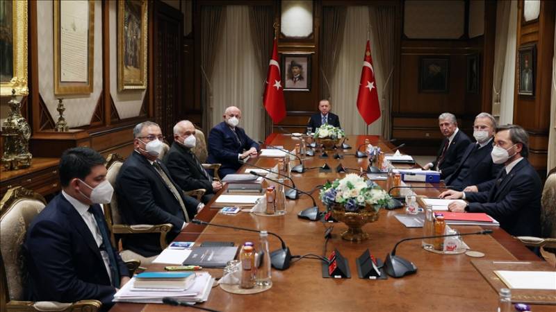 Turkish presidential board discusses Islamophobia, xenophobia
