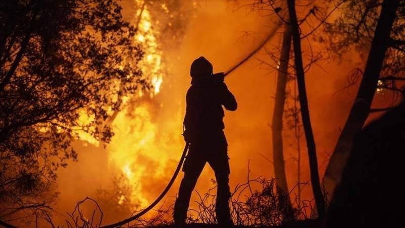 Oregon fire burns over 86,000 acres as US West faces infernos