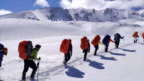 Iran: 8 dead, several missing in Alborz after blizzard