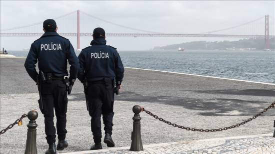 Around 4,000 people let off cruise ship in Lisbon after COVID outbreak