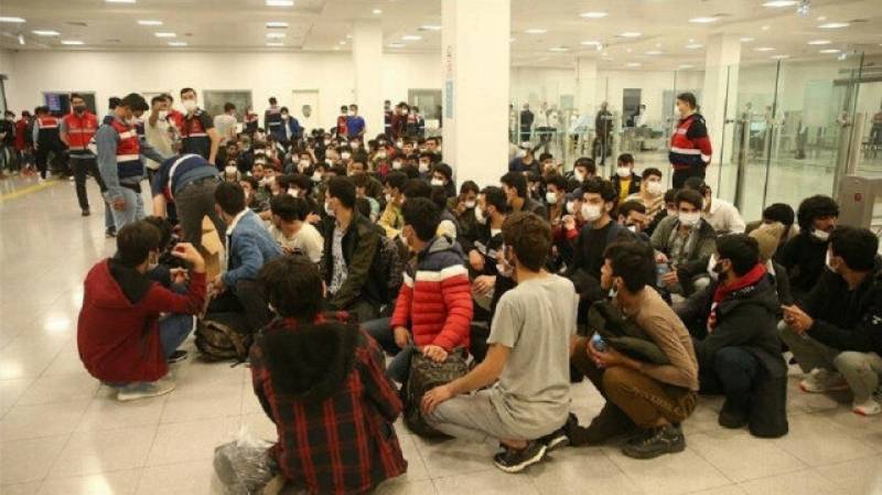 Over 1,100 irregular migrants held in Istanbul