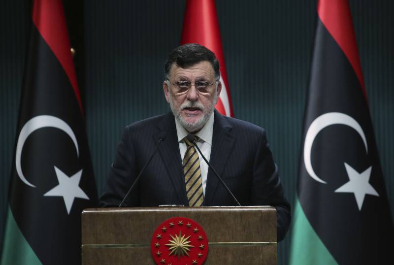 Libyan official: Sarraj opposes oil deal with rival Hifter