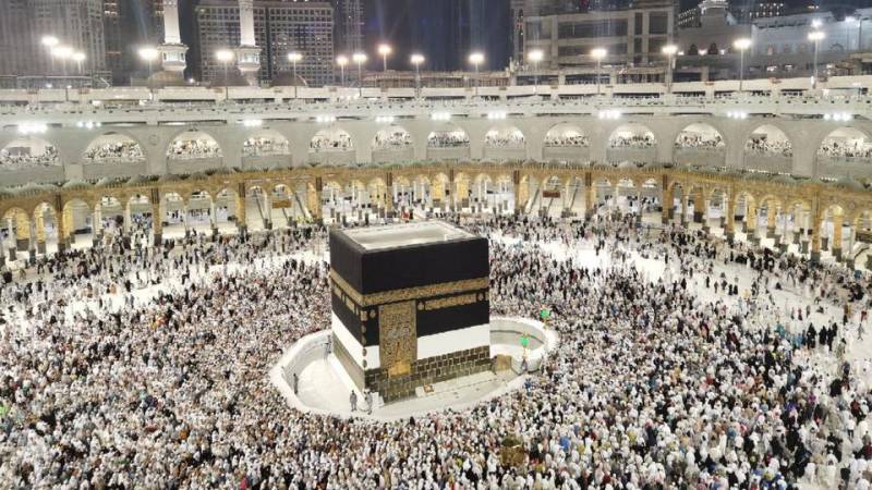 Yemeni man arrested as he tries to perform Umrah for Queen Elizabeth