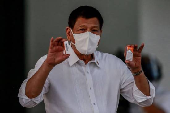 Filipino president threatens jail to those who refuse coronavirus vaccine