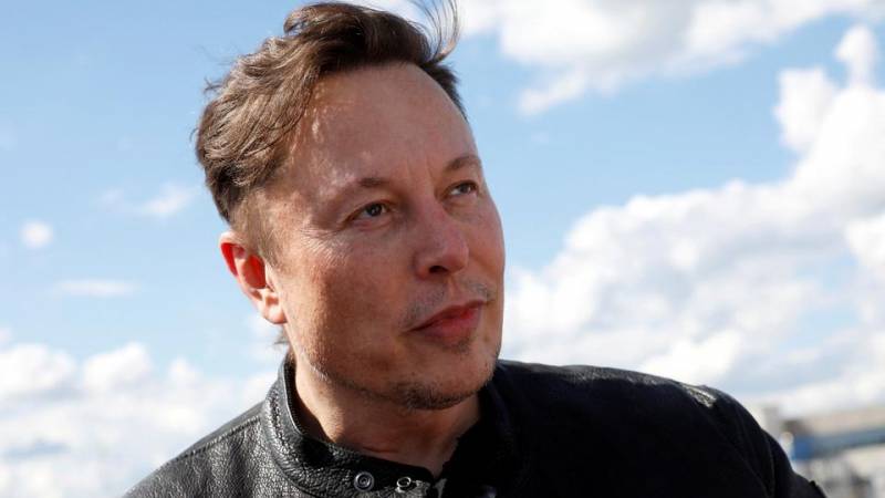 Elon Musk sells around $7 billion worth of Tesla shares amid Twitter battle