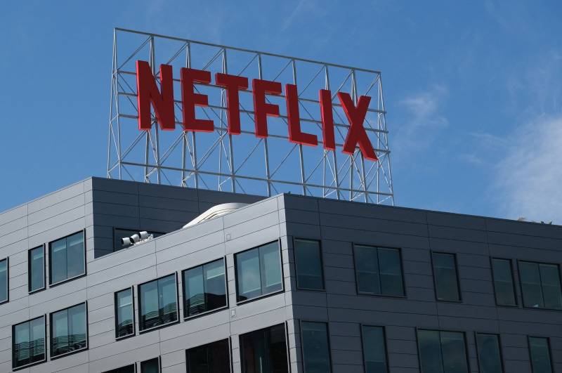 Netflix heads for worst day in 2 decades as investors hit &#039;not for me&#039;