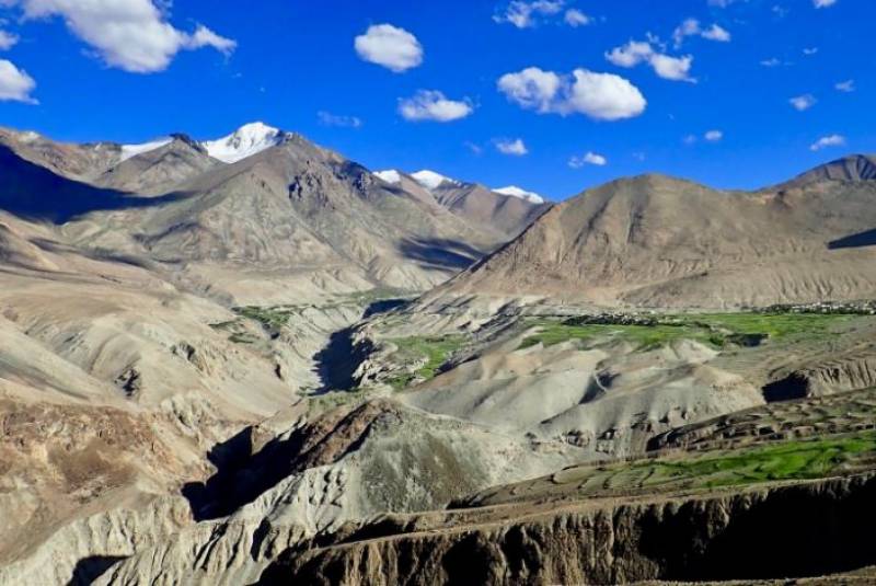 Magnetism of Himalayan rocks reveals the mountains&#039; complex tectonic history