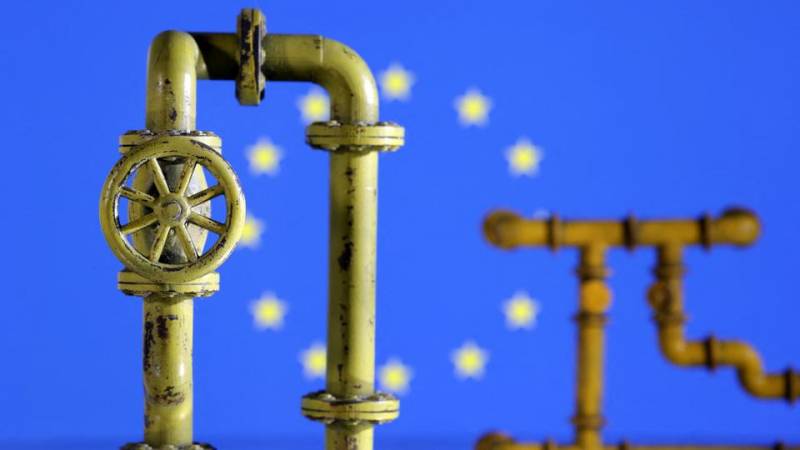 EU countries approve emergency gas cuts, Poland and Hungary oppose