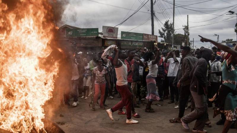 Violent protests erupt in Kenya after deputy president Ruto wins election