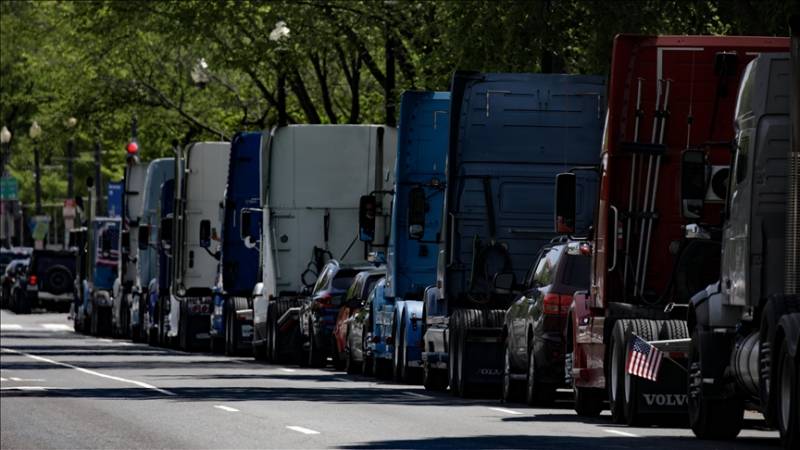 US needs 80,000 truck drivers to support supply chain