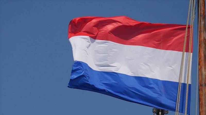 Netherlands to partially open schools in February
